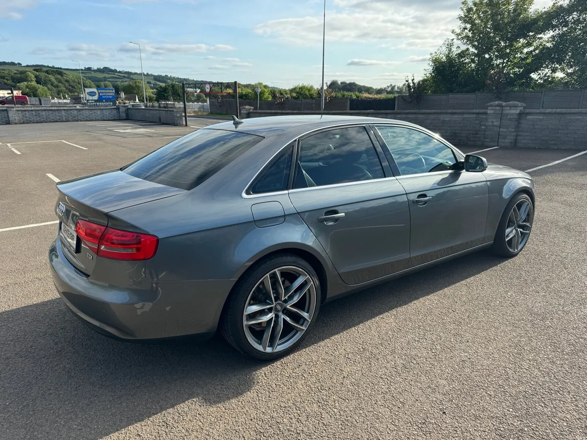 Audi A4 2013 2.0 TDI SE Technik (136PS) - Image 4
