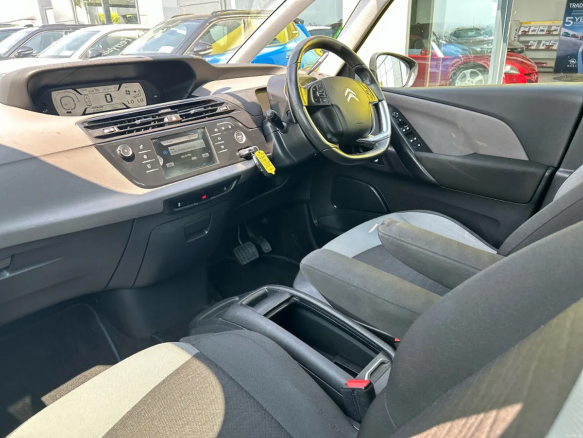 Citroen C4 Picasso GRAND 1.6 E-HDI VTR+ AIRDREAM E - Image 3