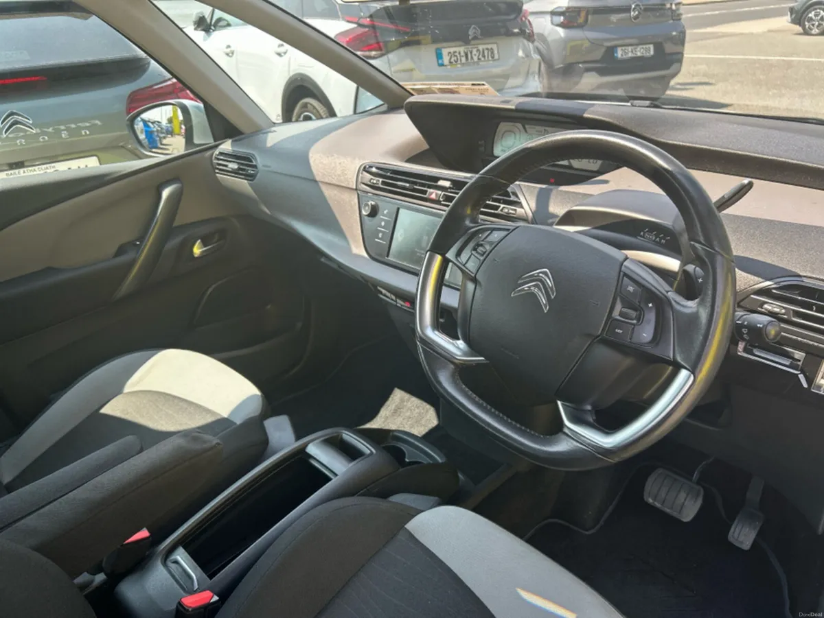 Citroen C4 Picasso GRAND 1.6 E-HDI VTR+ AIRDREAM E - Image 6
