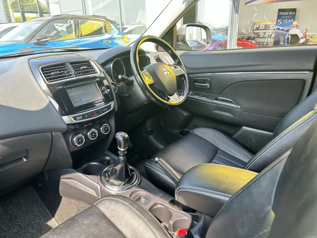 Mitsubishi ASX 1.6 DID INSTYLE+ E6 4DR - Image 3