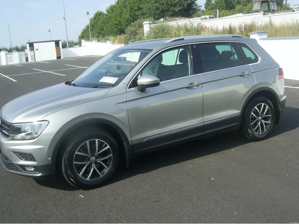 Volkswagen Tiguan CL 2.0 TDI MANUAL 6SPEED FWD 150 - Image 5