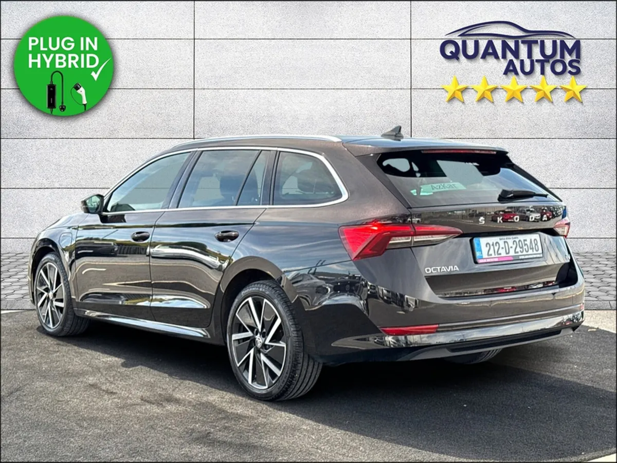 Skoda Octavia 2021 STYLE PETROL PLUG IN HYBRID 201 - Image 6