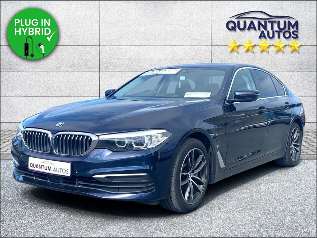 BMW 5-Series 2018 SPORT 2.0 PETROL PLUG IN HYBRID - Image 4