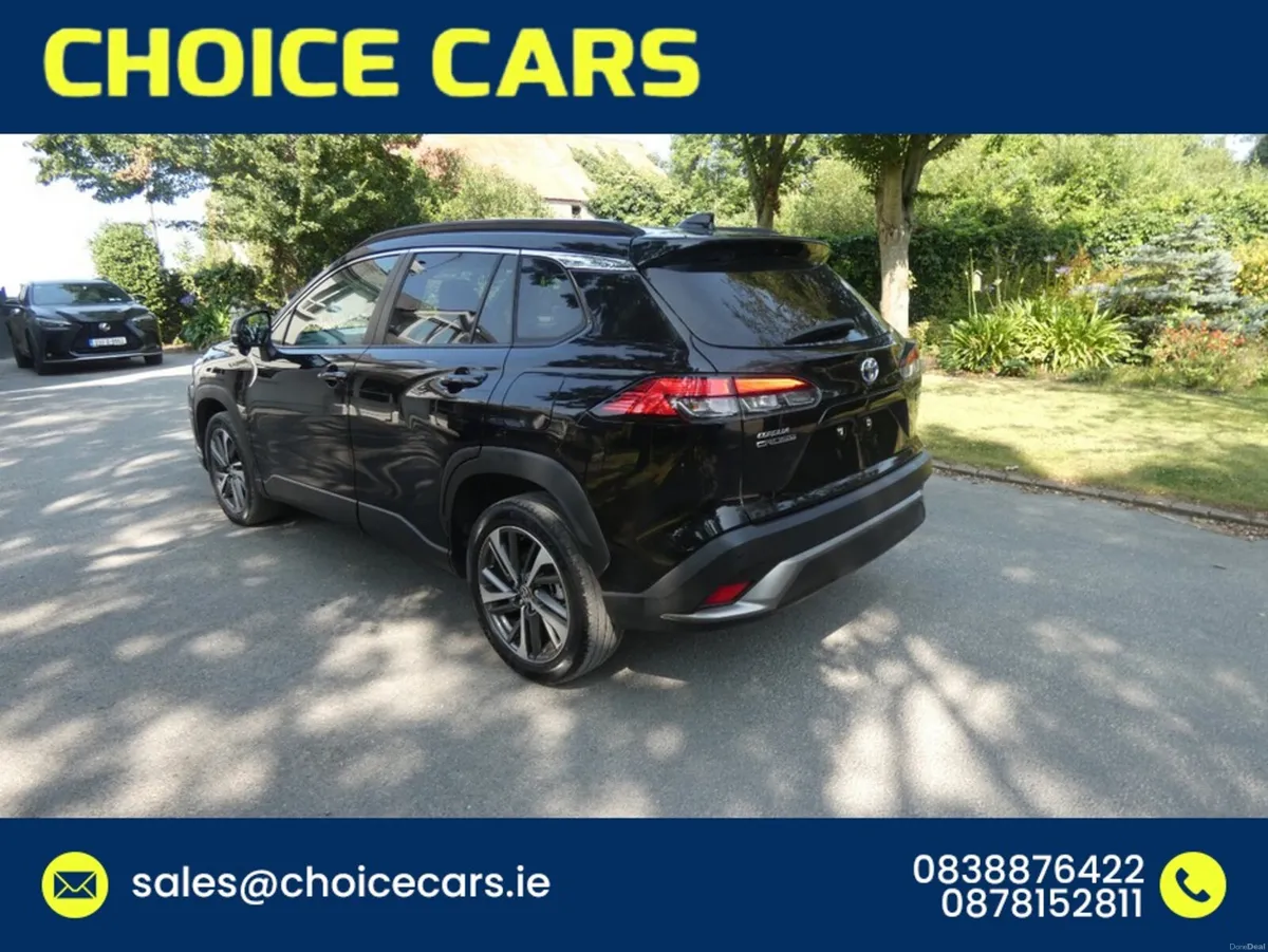 Toyota Corolla Cross 1.8 AUTO HYBRID TOP SPEC - Image 4