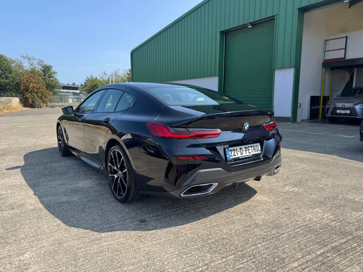 BMW 8-Series 840i M SPORT AUTO - Image 4
