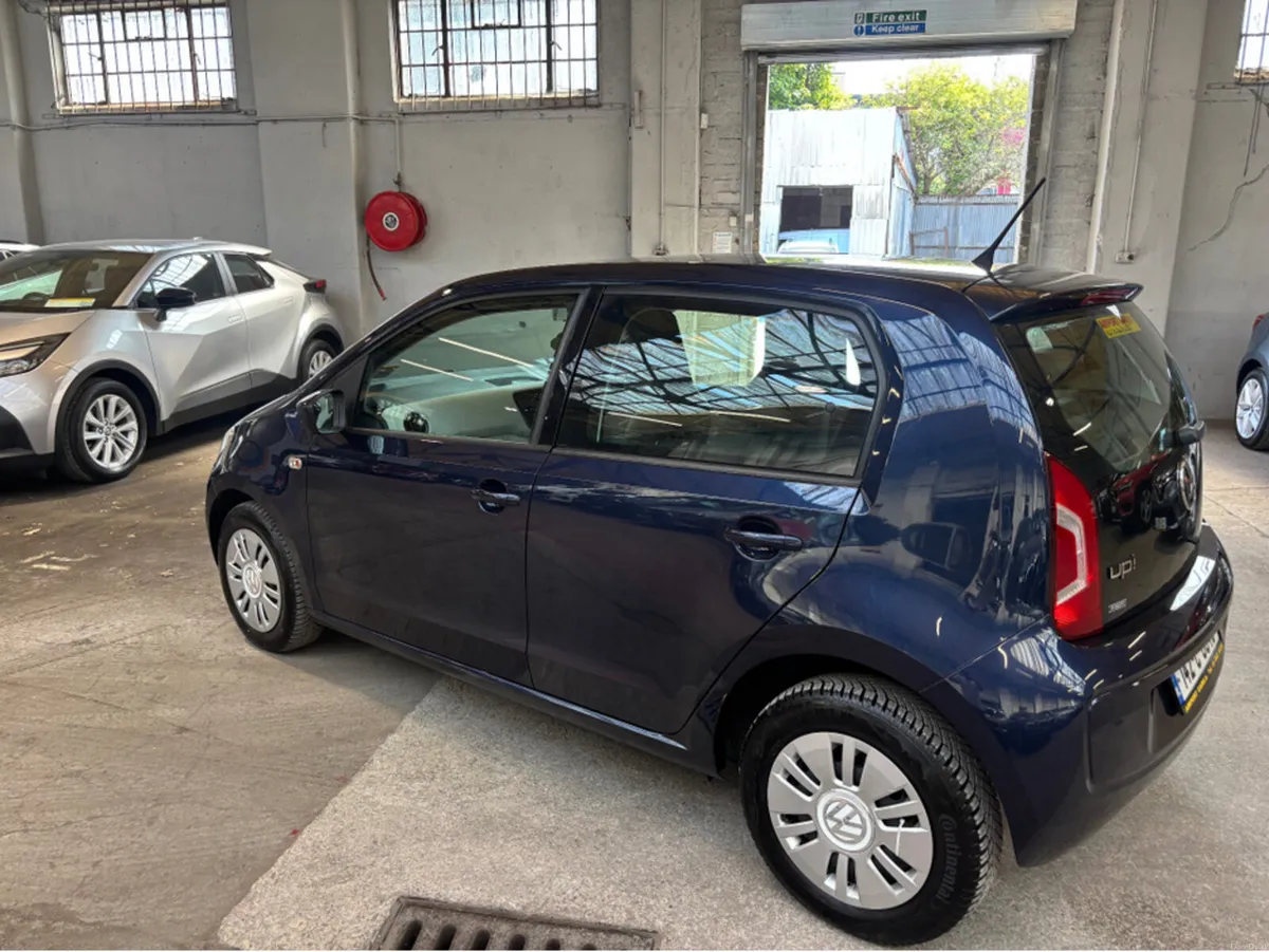 Volkswagen up! 5DR AUTO - Image 3