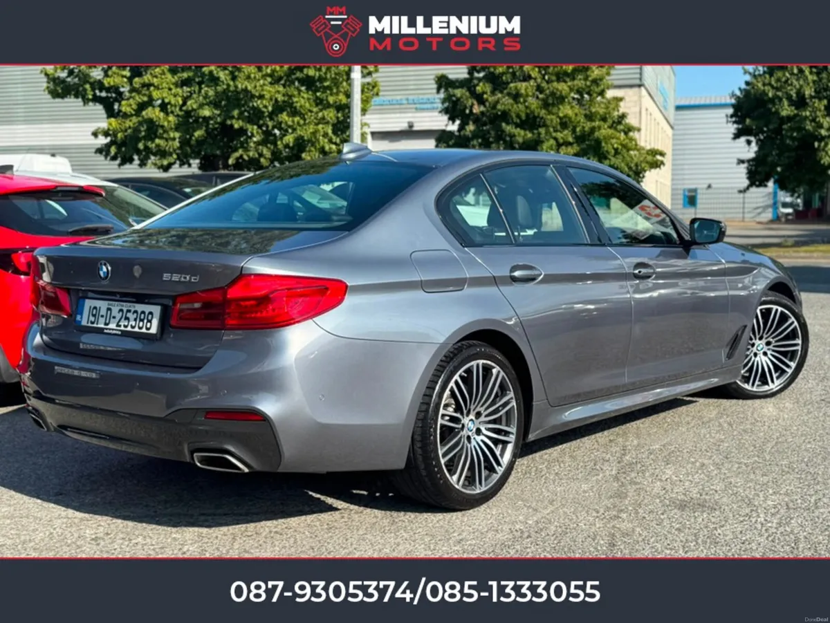 BMW 5-Series M SPORT//IMMACULATE//FULL SERVICE HIS - Image 3