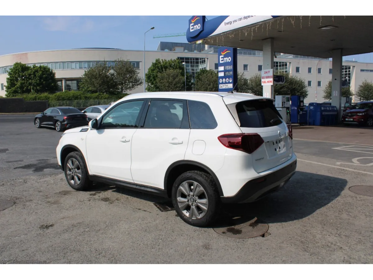 Suzuki Vitara 1.4 hybrid motion + 10 yr warranty* - Image 5