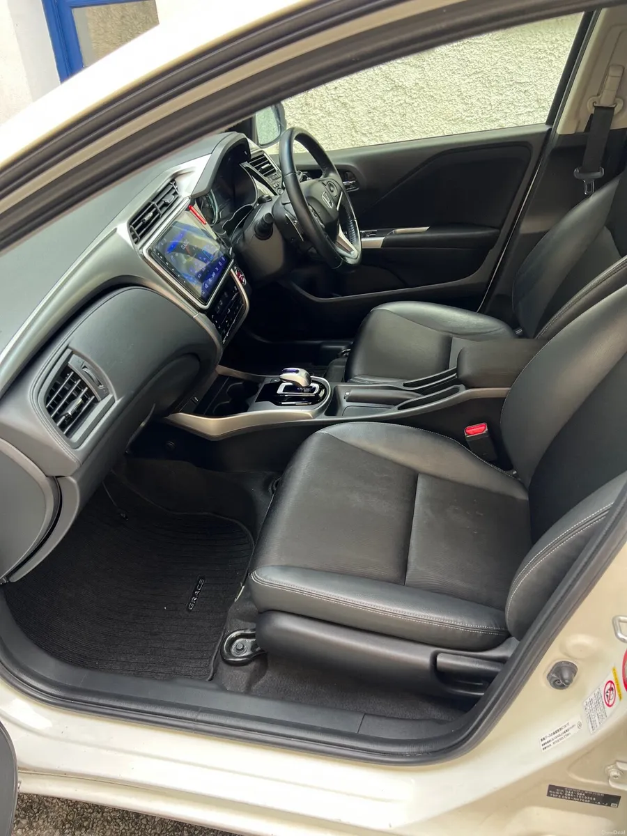 Honda Grace hybrid  1,5 2016 - Image 5
