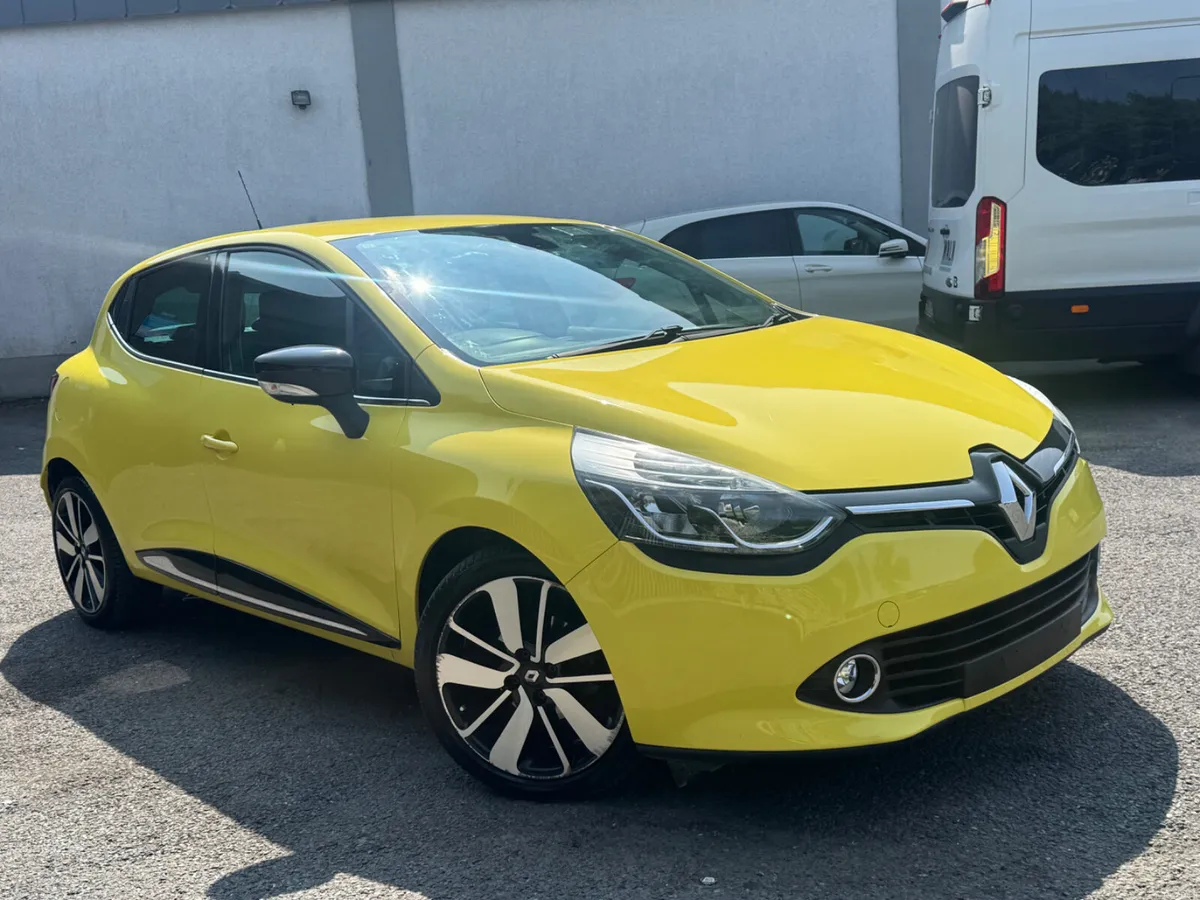 Renault Clio 1.2 Petrol Automatic - Image 2