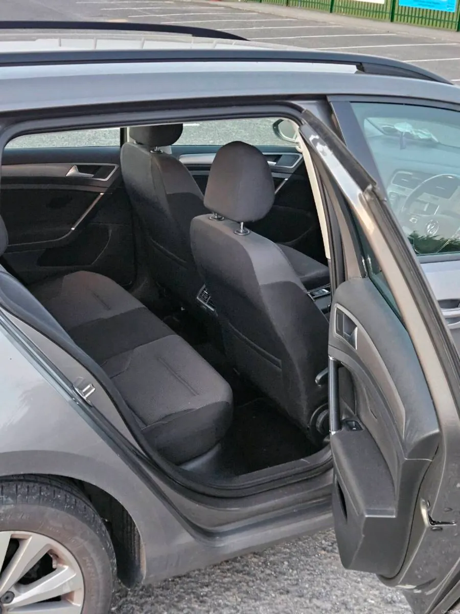 VW Golf Estate 1.6 TDI - Metallic Grey - MK7 - Image 4
