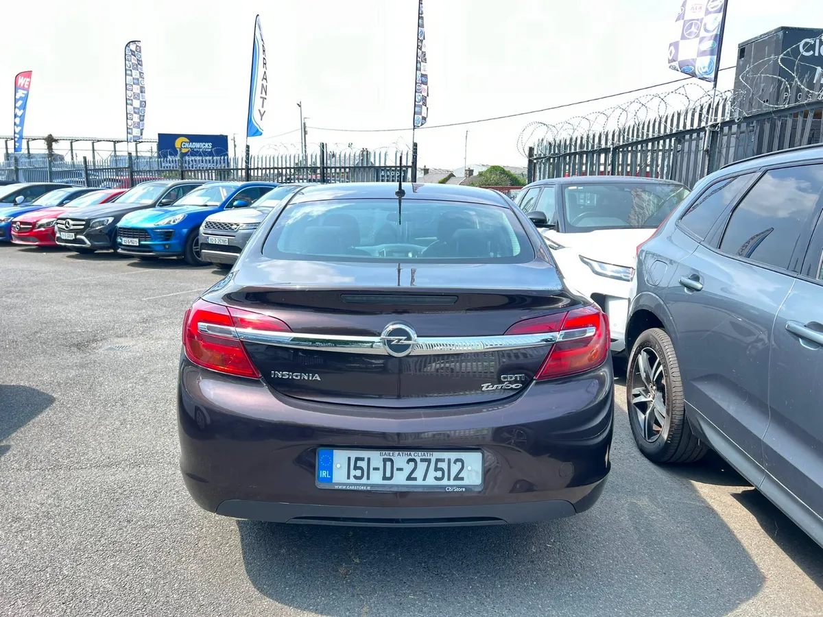 15 Opel Insignia Diesel Automatic - Image 6