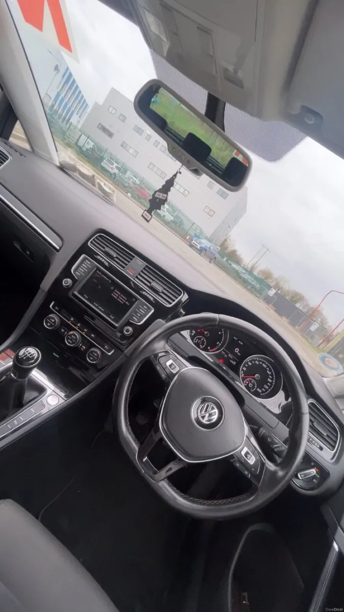 Volkswagen Golf 2016 - Image 3