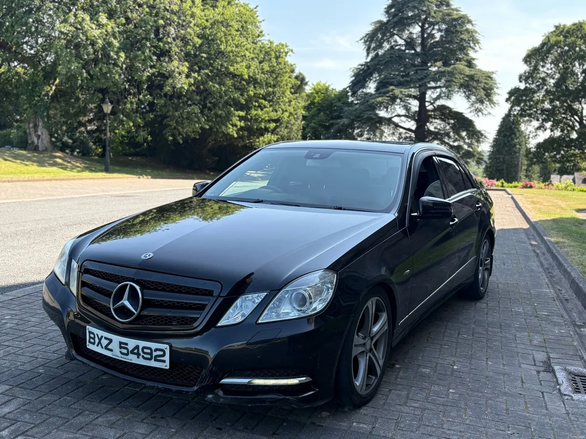 2011 MERCEDES E250CDI - Image 2