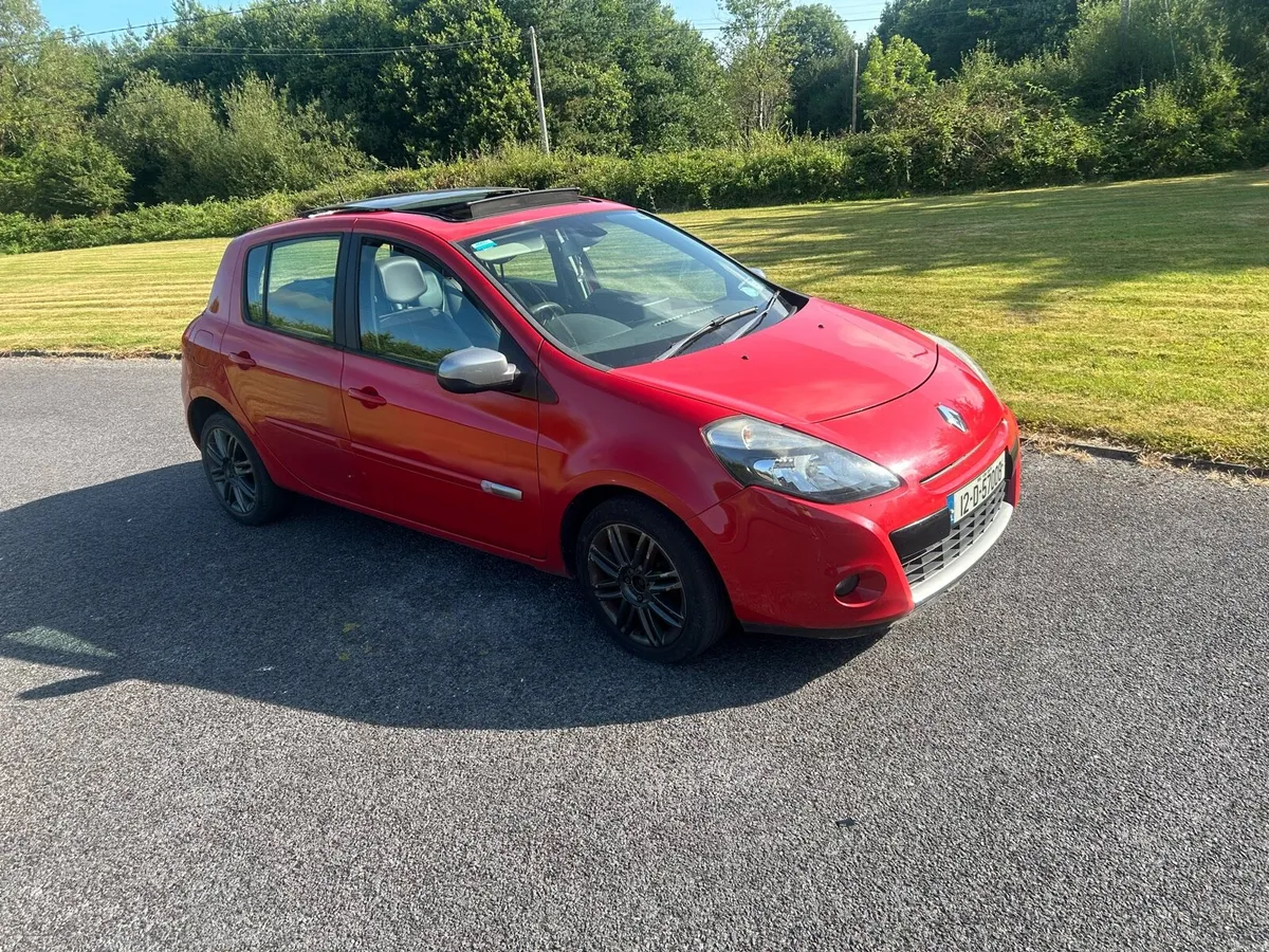 2012 RENAULT CLIO DYNAMIQUE TOM TOM EDITION - Image 1
