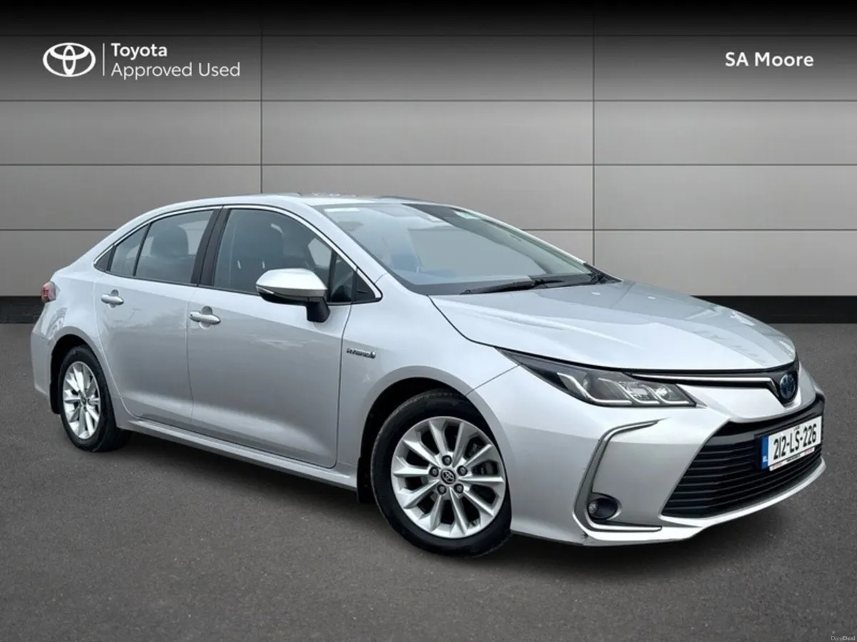 Toyota Corolla HYBRID LUNA SALOON - Image 1