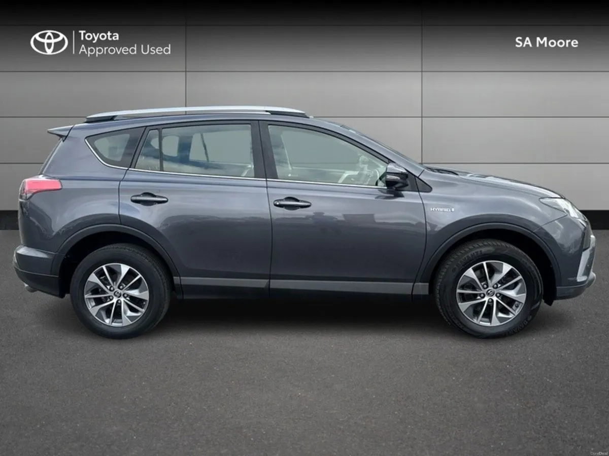 Toyota RAV4 HYBRID LUNA SPORT - Image 3