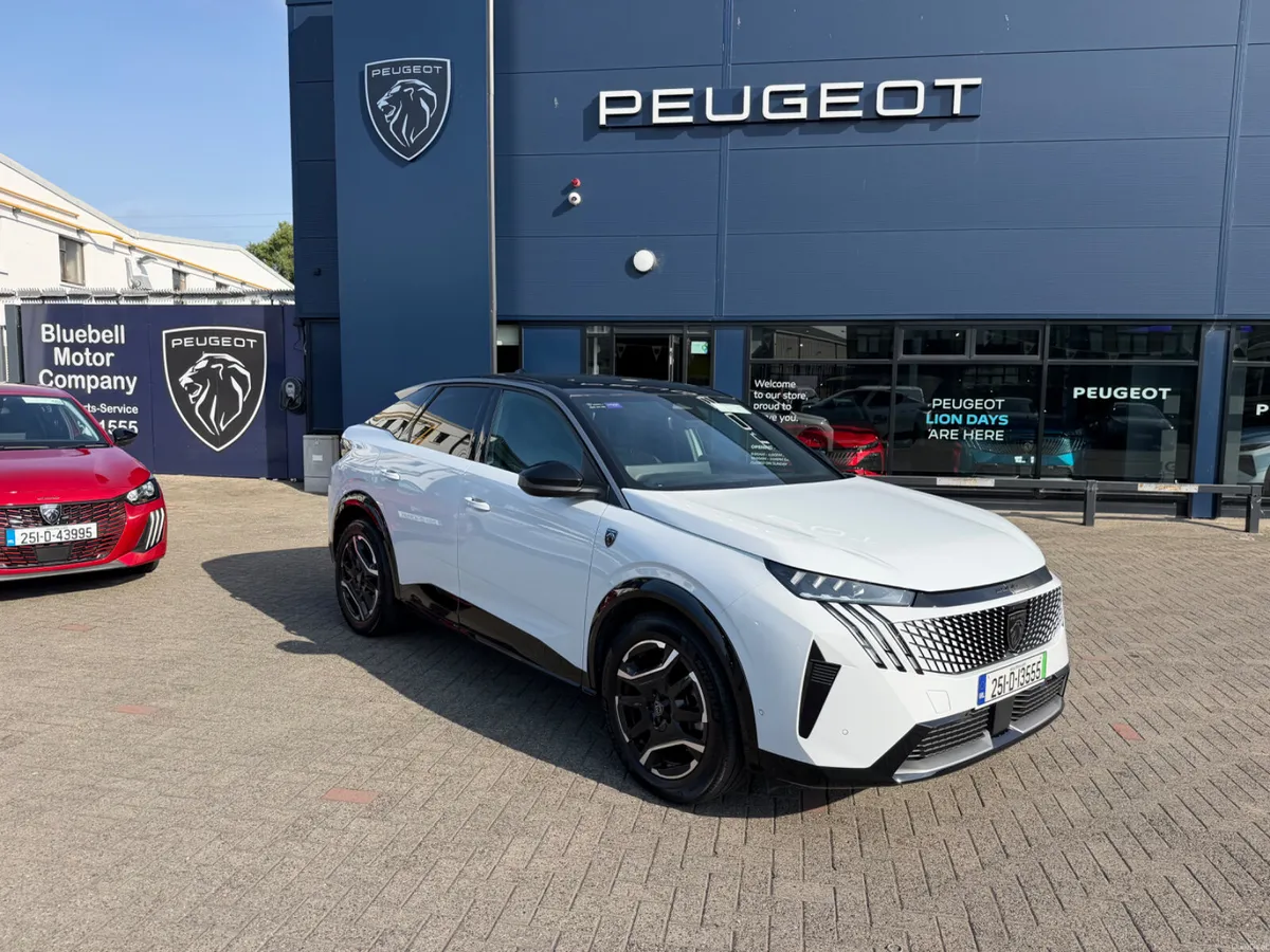 2025Peugeot 3008 eGT - Image 2