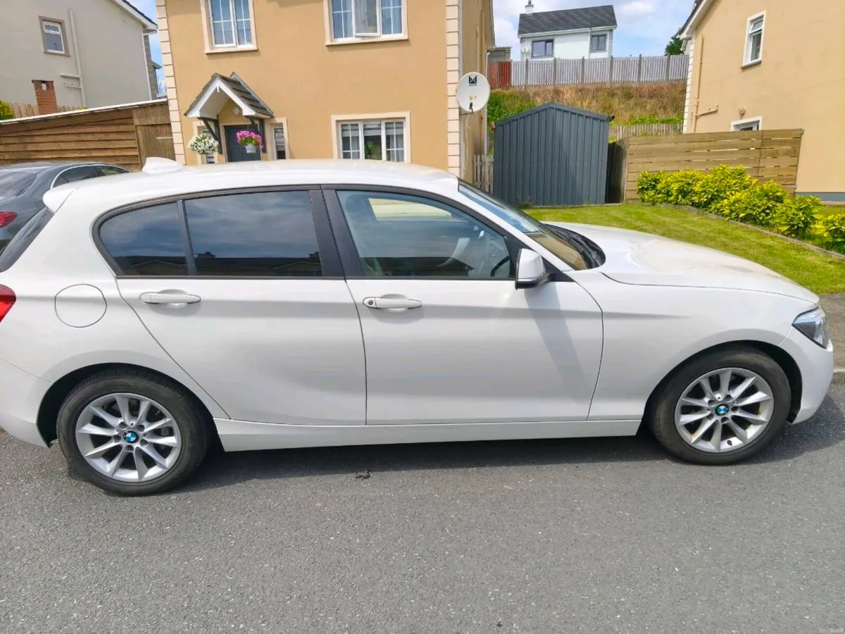 Car for sale - Image 1