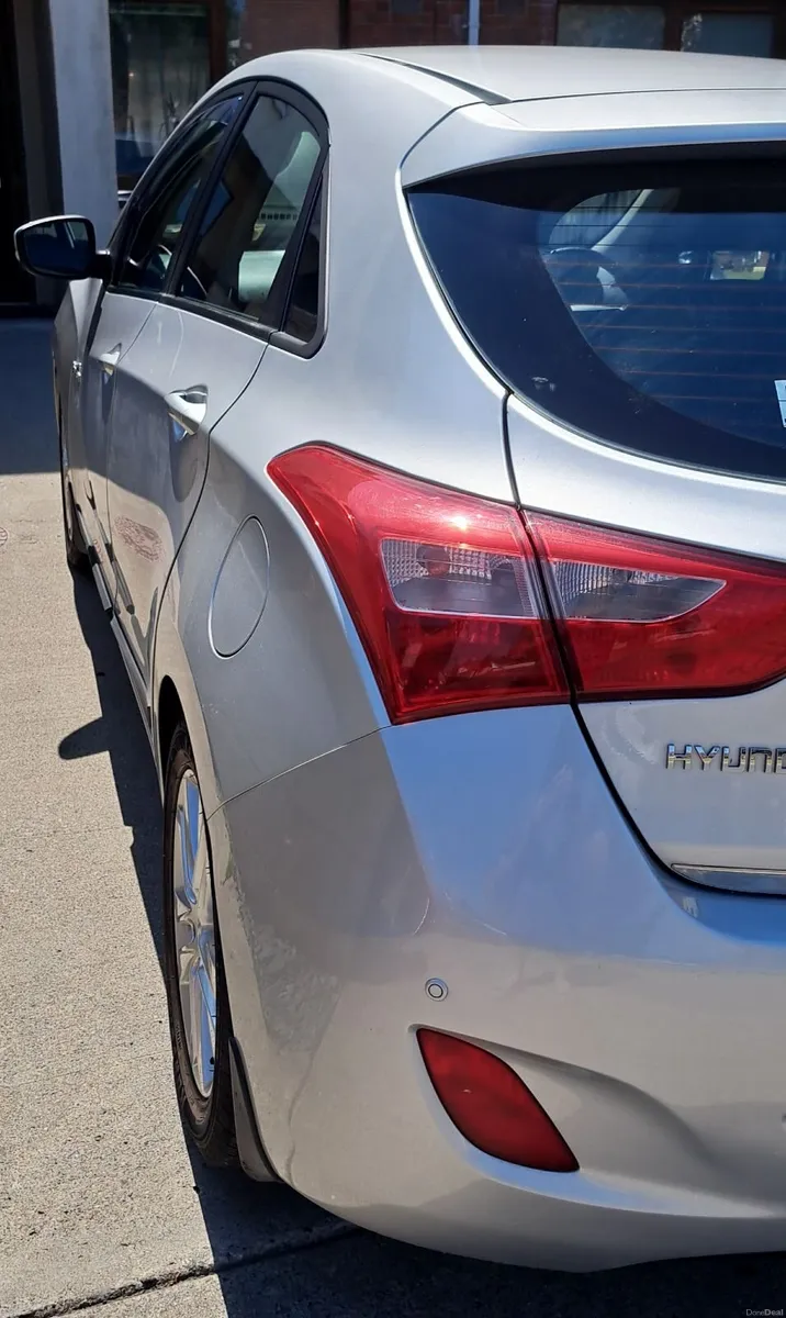 Hyundai i30 2014 Low mileage - Image 5