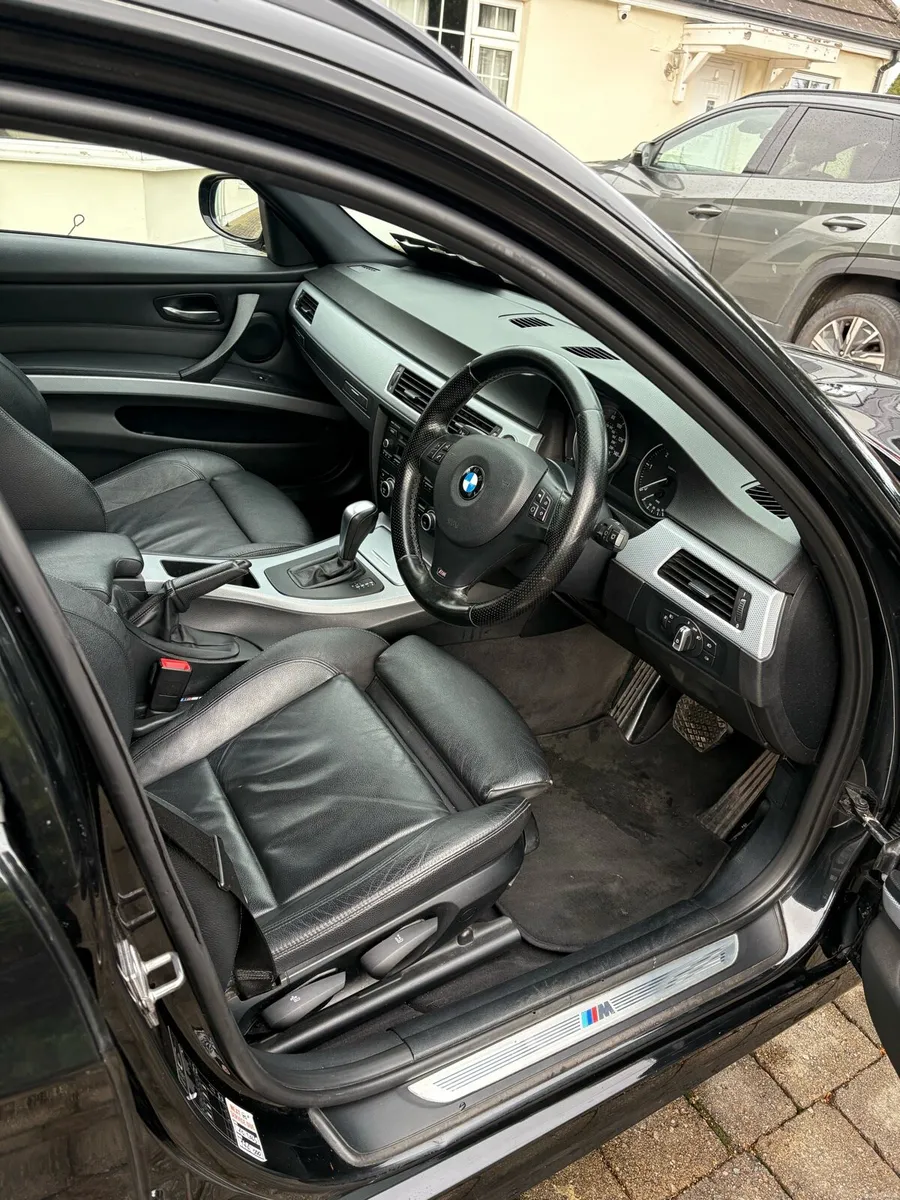 BMW 320 M Sport - Image 5