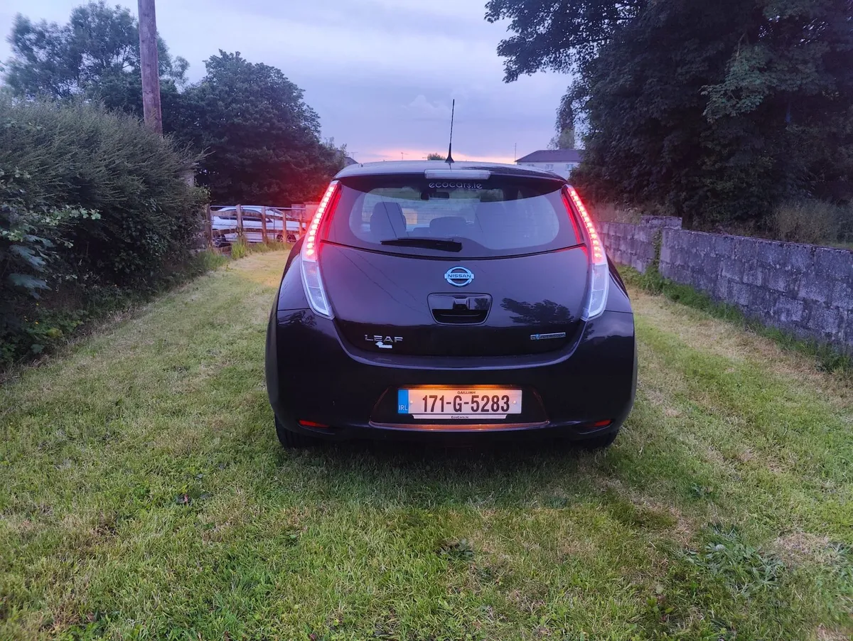 Nissan Leaf 2017 - Image 1