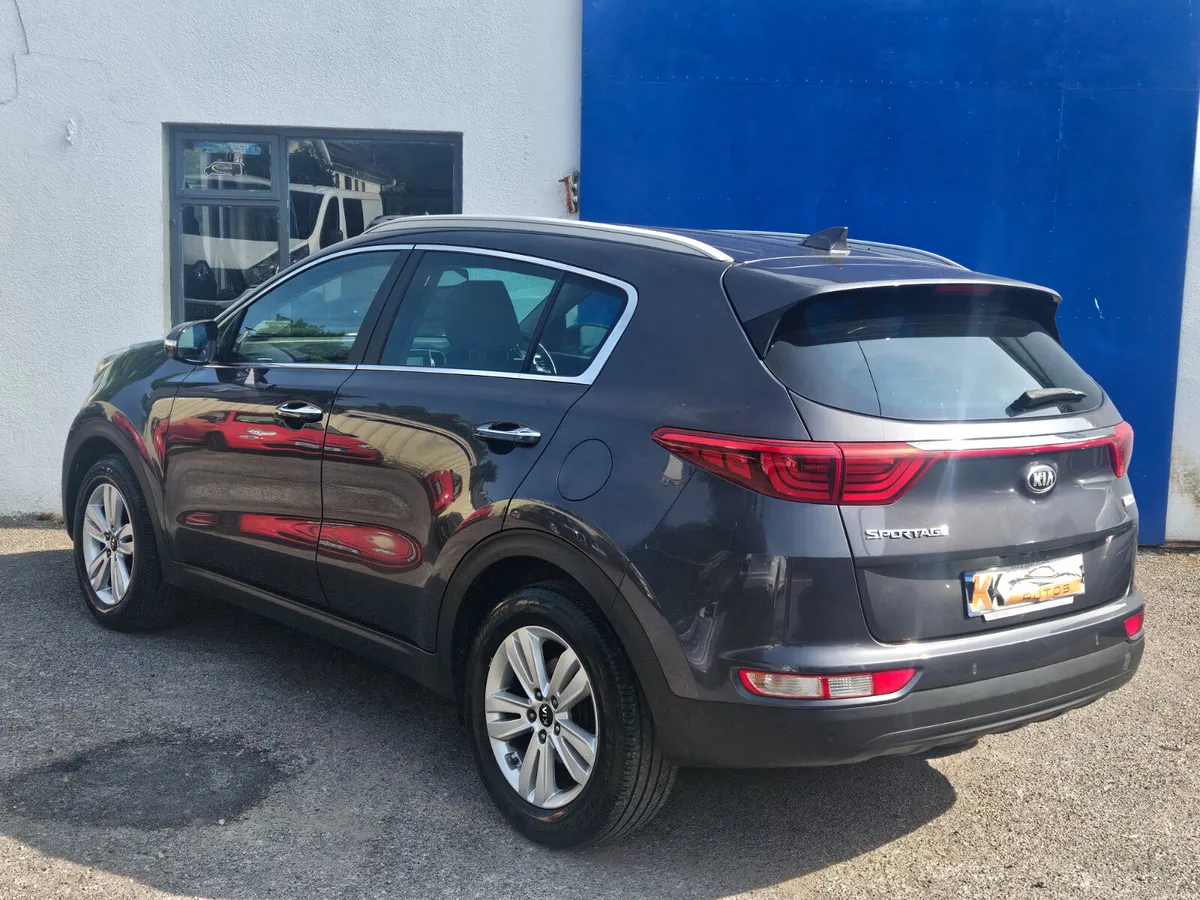 Kia Sportage 2018 1.7 diesel - Image 4