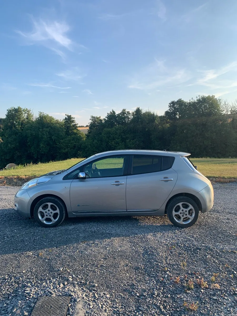 2014 Nissan Leaf - Image 3