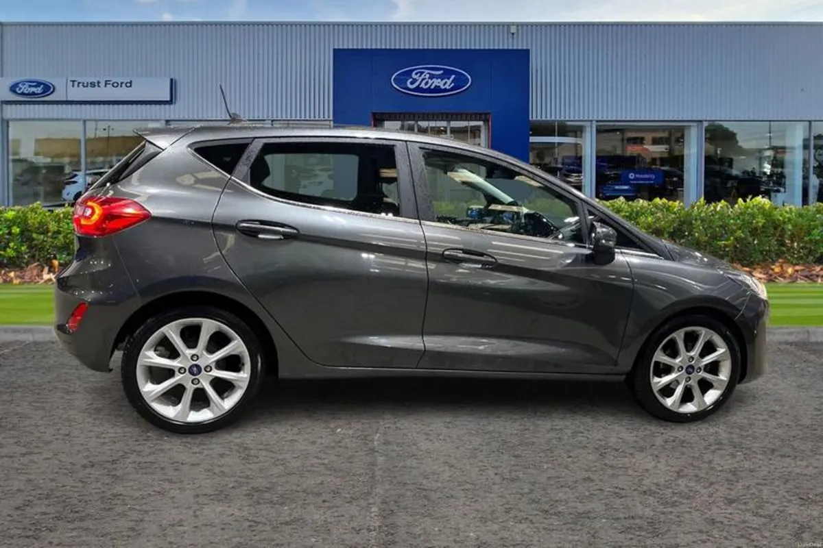 Ford Fiesta Titanium - Image 3