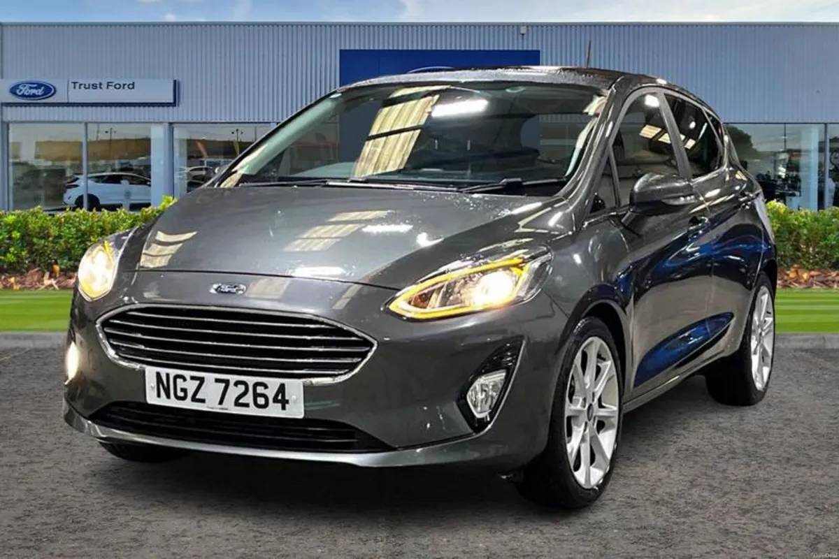Ford Fiesta Titanium - Image 5