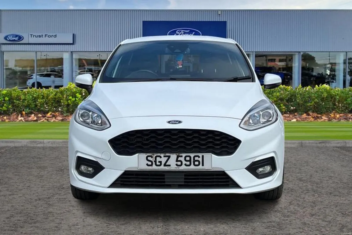 Ford Fiesta 1.0 EcoBoost Hybrid mHEV 125 ST-Line E - Image 6