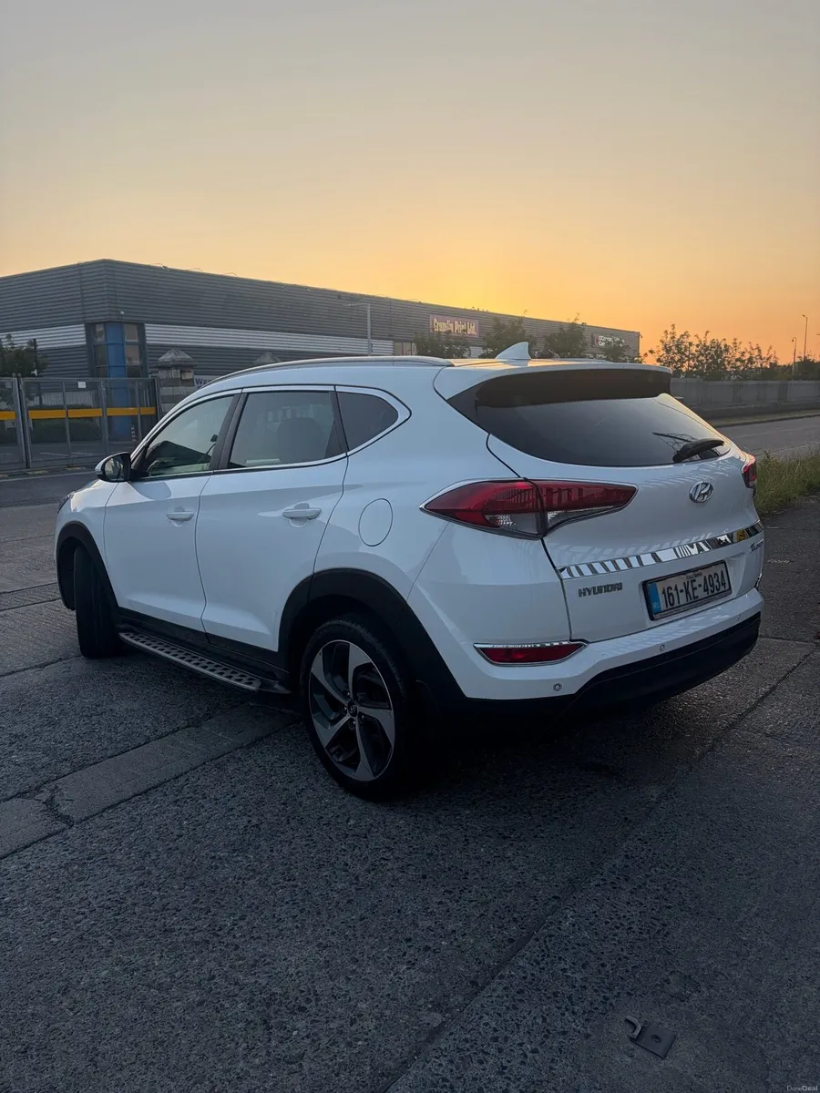 Hyundai tuscon executive diesel - Image 2