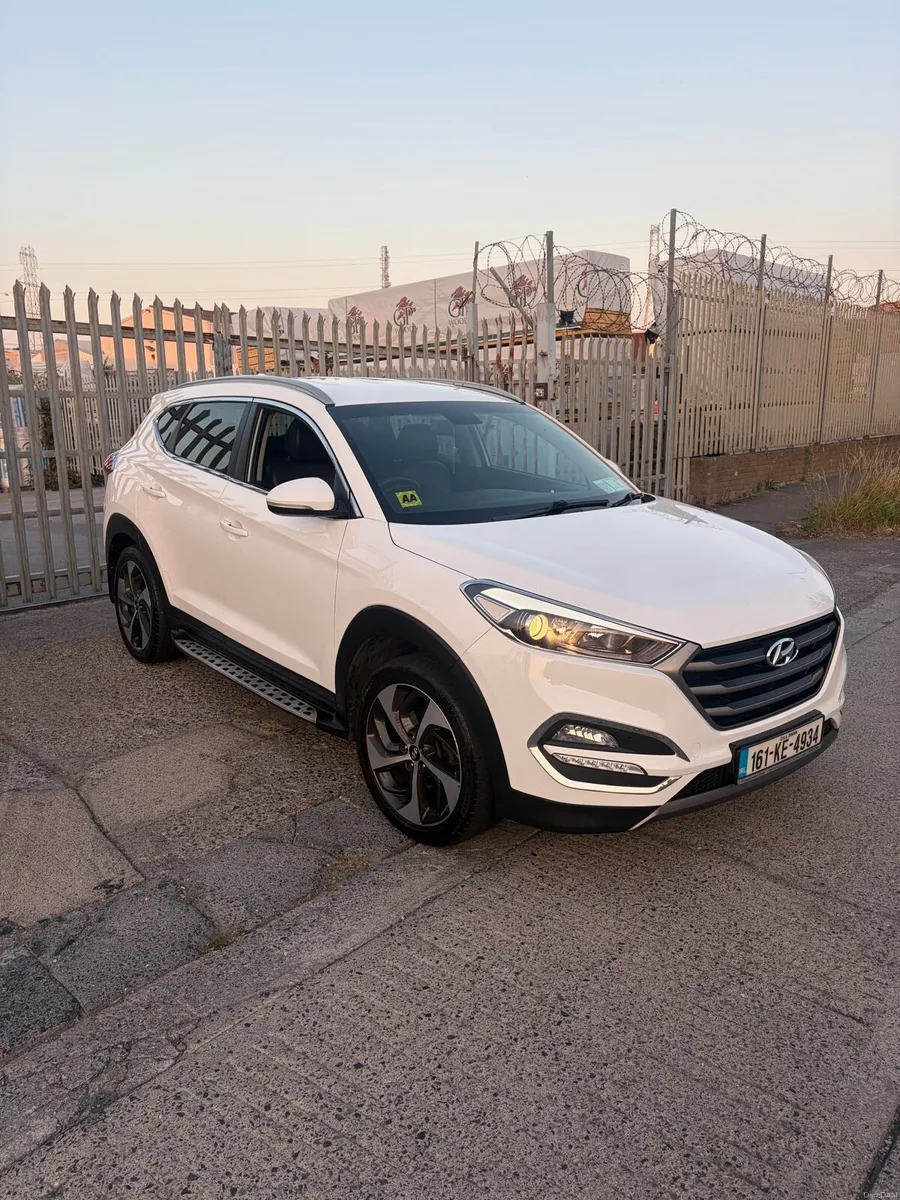 Hyundai tuscon executive diesel - Image 4
