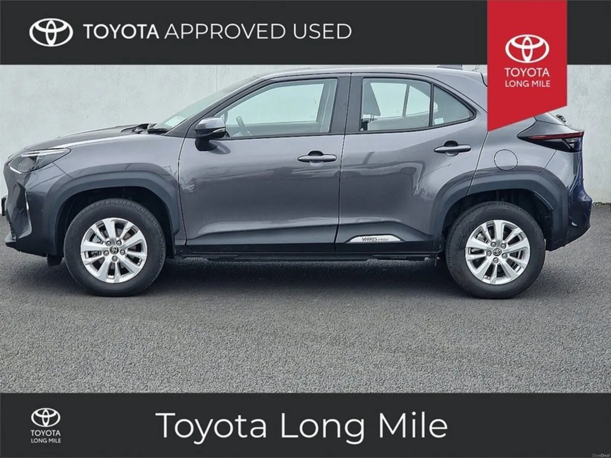 Toyota Yaris Cross 1.5 Hybrid Luna 5dr *Not To Be - Image 3
