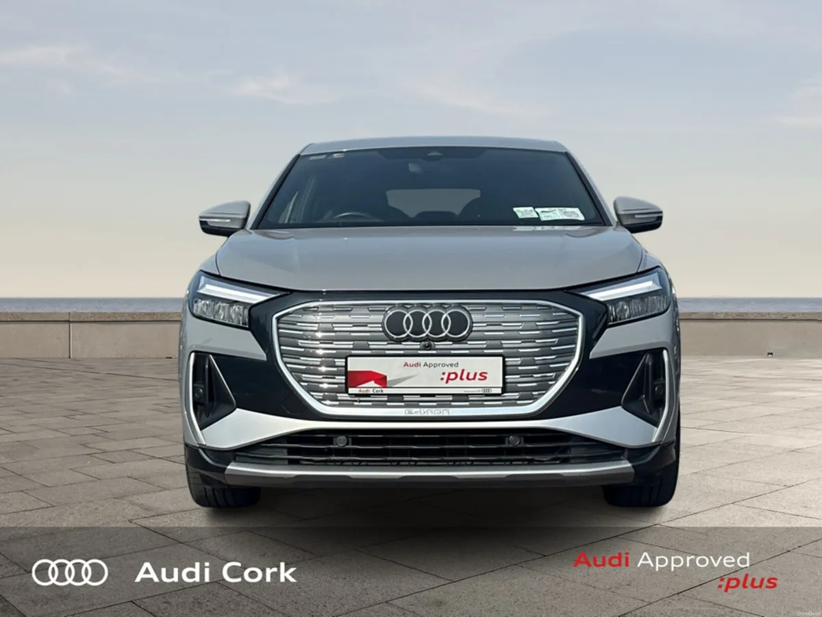 Audi Q4 e-tron SPORTBACK 40 204BHP S-LINE WITH NAV - Image 2