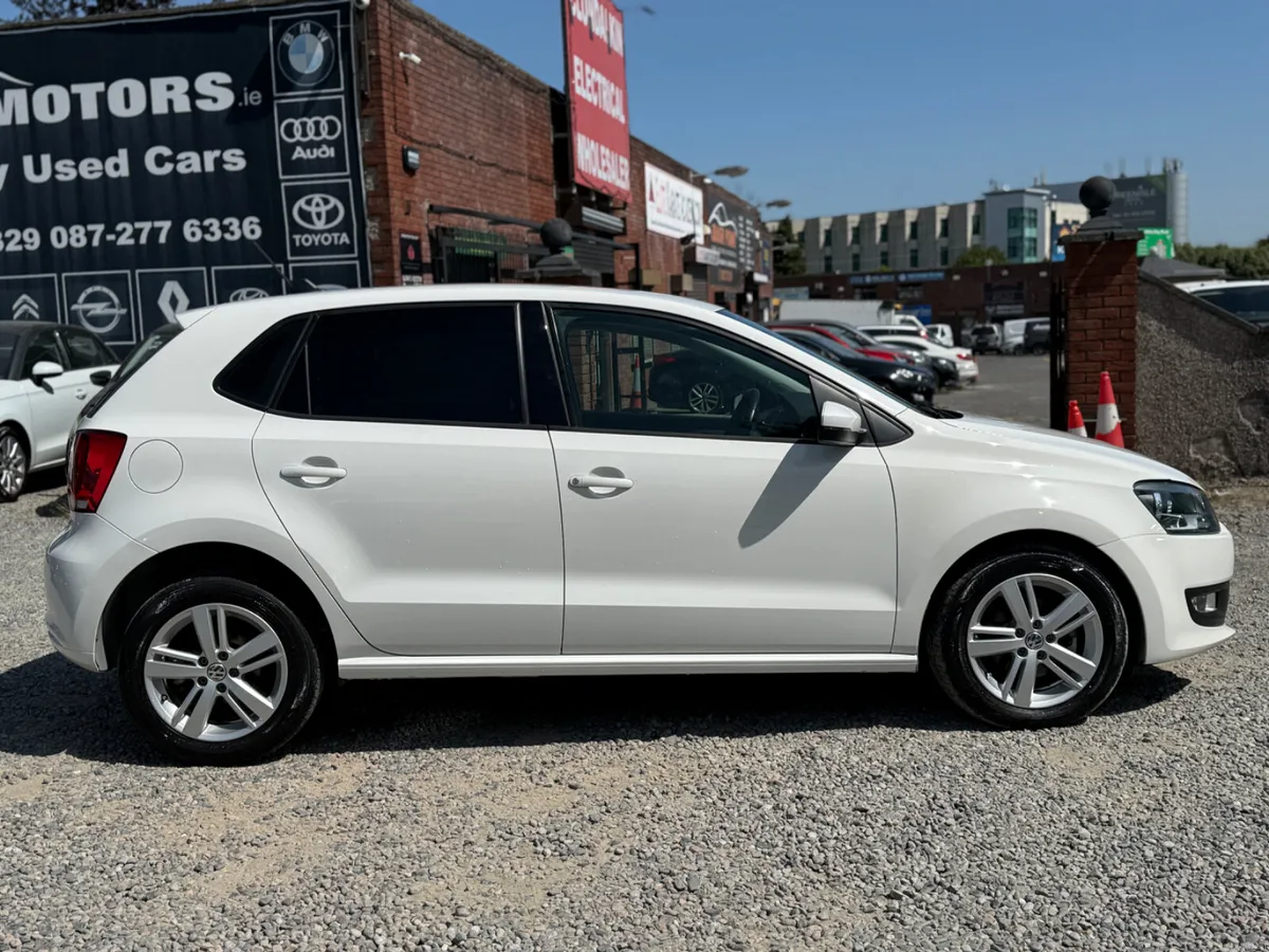 2014 Volkswagen Polo 1.2 COMFORTLINE AUTO - Image 2