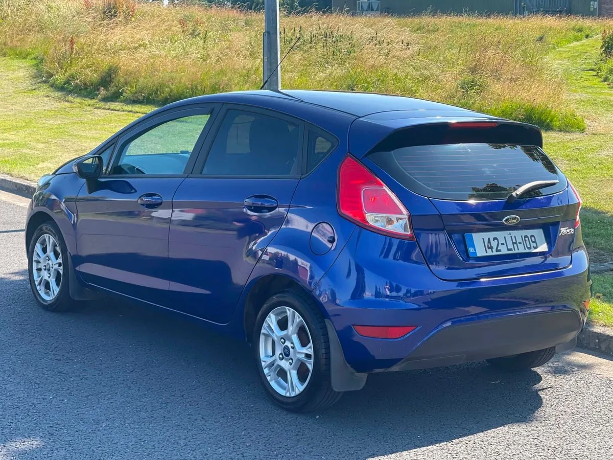 2014 Ford fiesta zetec nct and taxed - Image 3