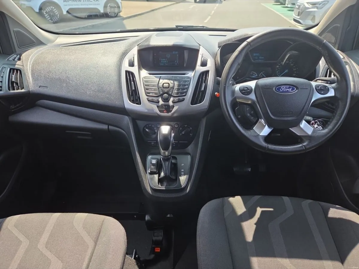 Ford Tourneo Connect 1.5 Zetec *WHEEL CHAIR ACCESS - Image 3
