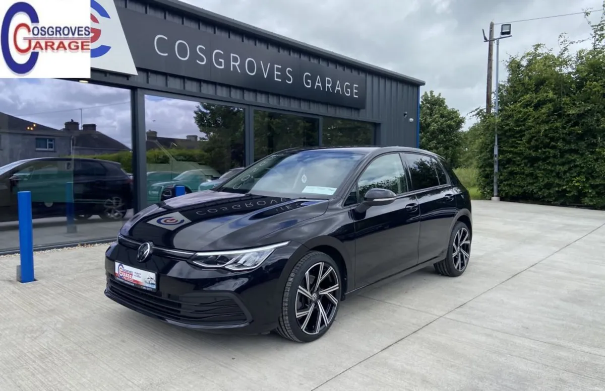 Volkswagen Golf 2023 - Image 1