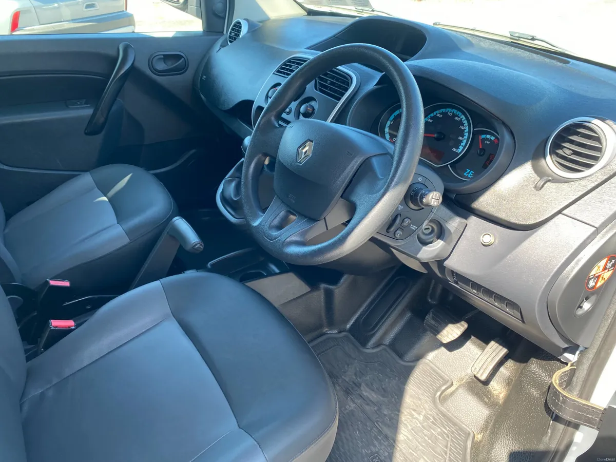 2020 Renault Kangoo EXPRESS ZE LL21 Z.E 33 BUSINES - Image 6