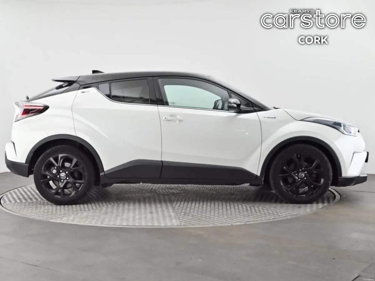 Toyota C-HR 1.8 HYBRID LUNA SPORT - Image 2
