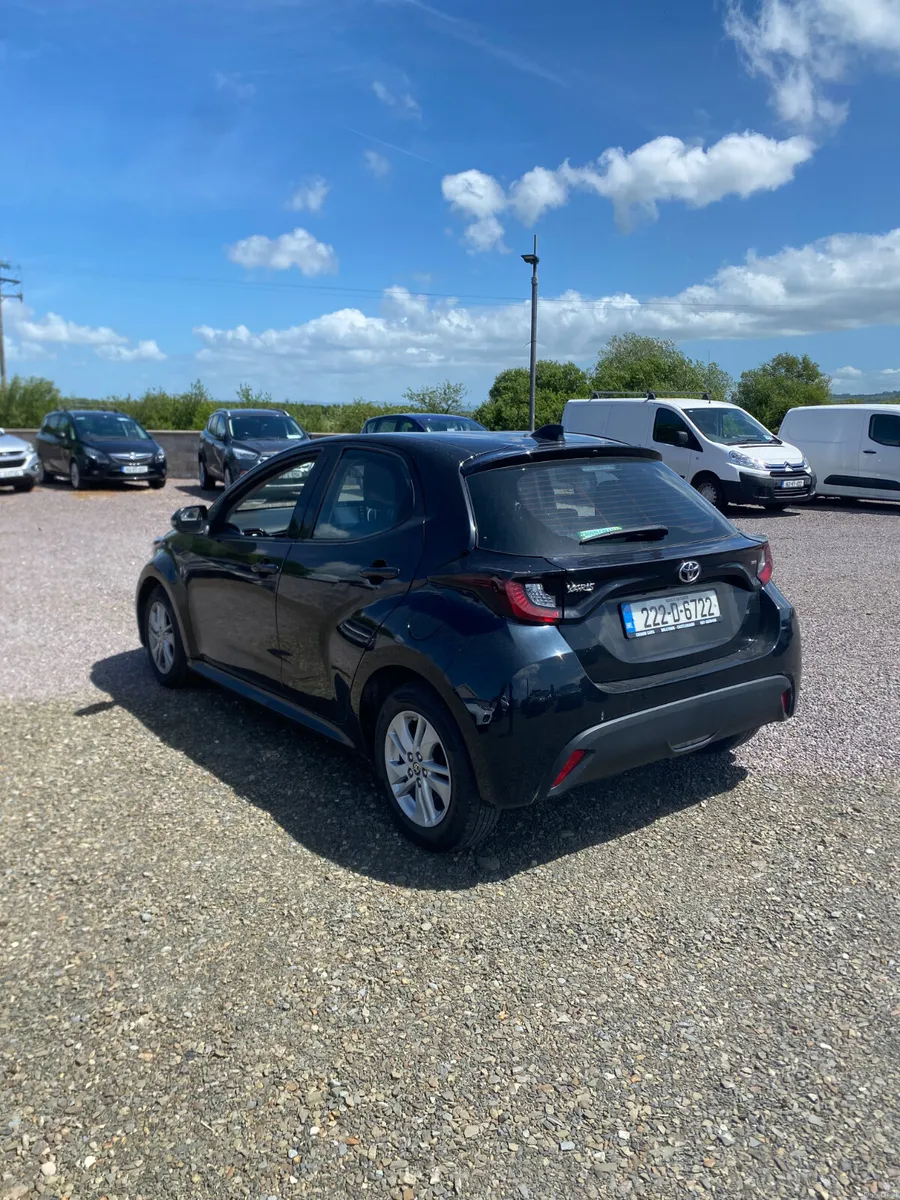 Toyota Yaris 2022 - Image 3
