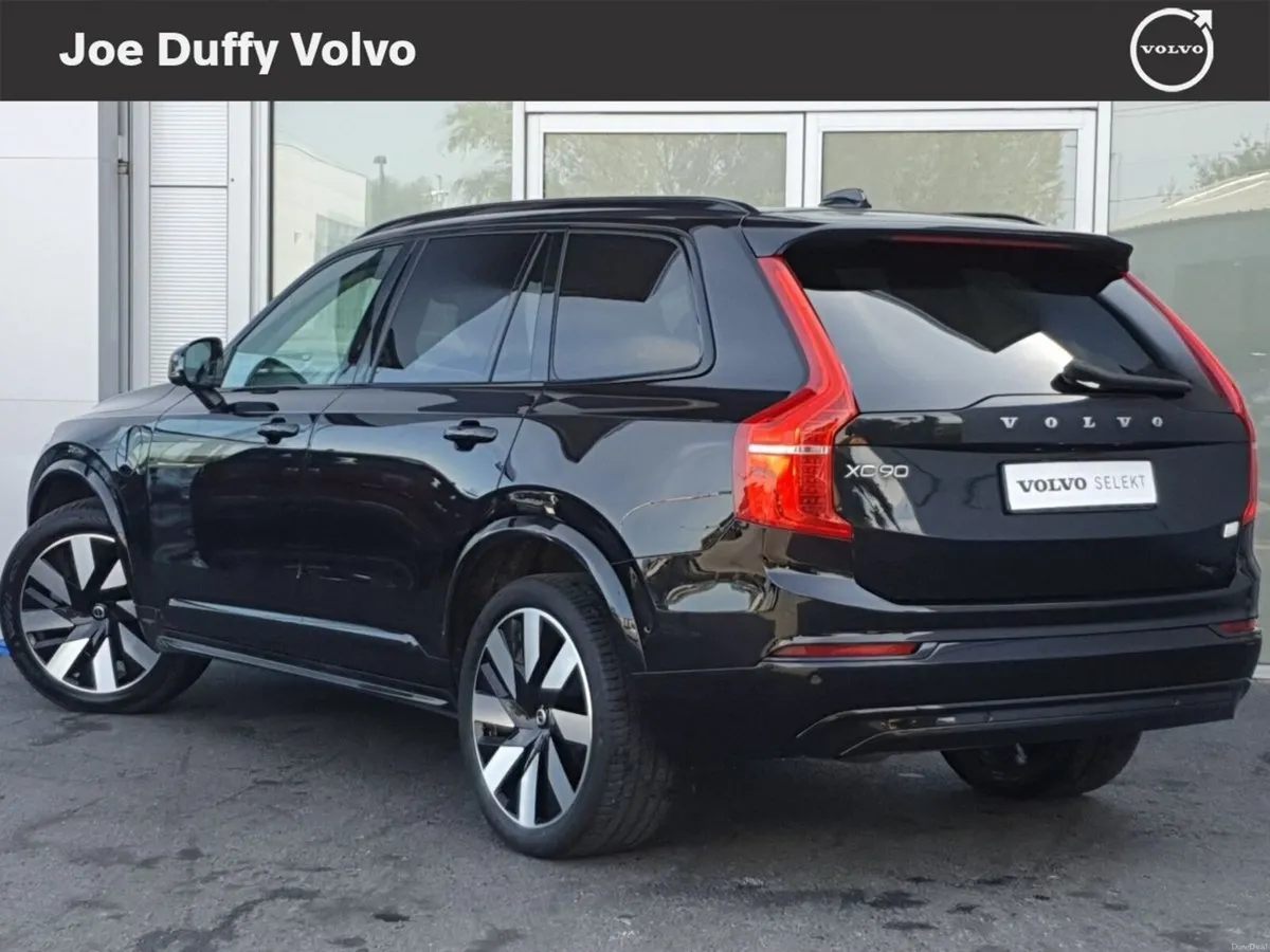 Volvo XC90 T8 PHEV 455hp Plus - Image 2