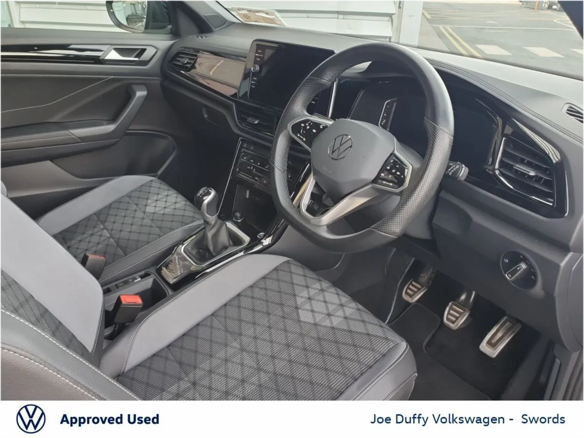 Volkswagen T-Roc 2.0 TDI 116HP R-Line Plus - Image 6