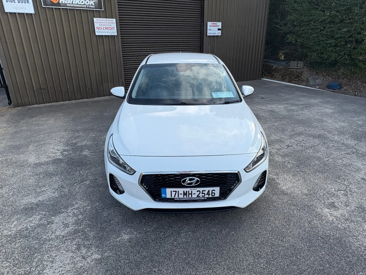 Hyundai i30 2017 ONLY 138000KM - Image 4