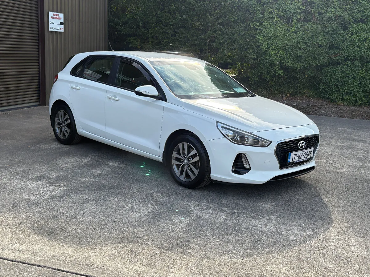 Hyundai i30 2017 ONLY 138000KM - Image 1