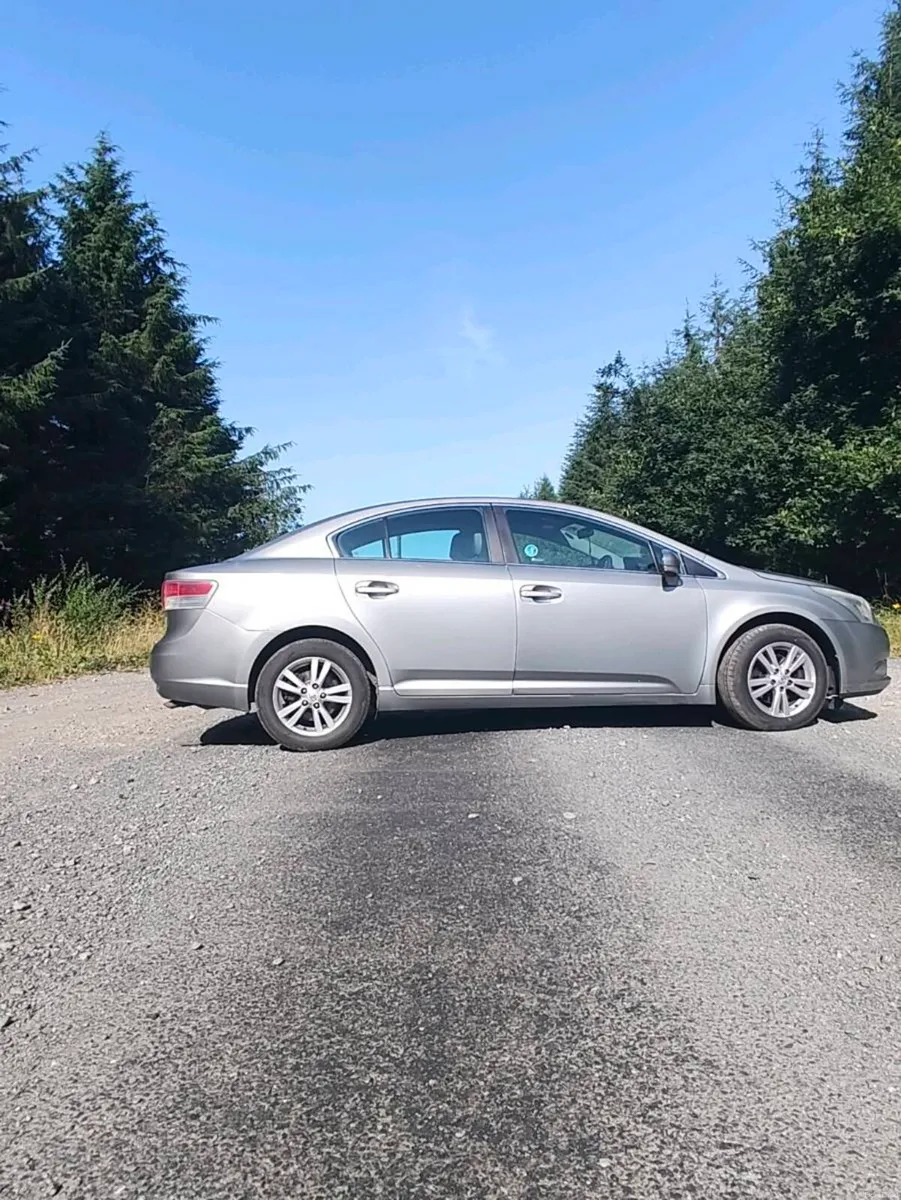 Toyota Avensis 2.0 d4d - Image 1