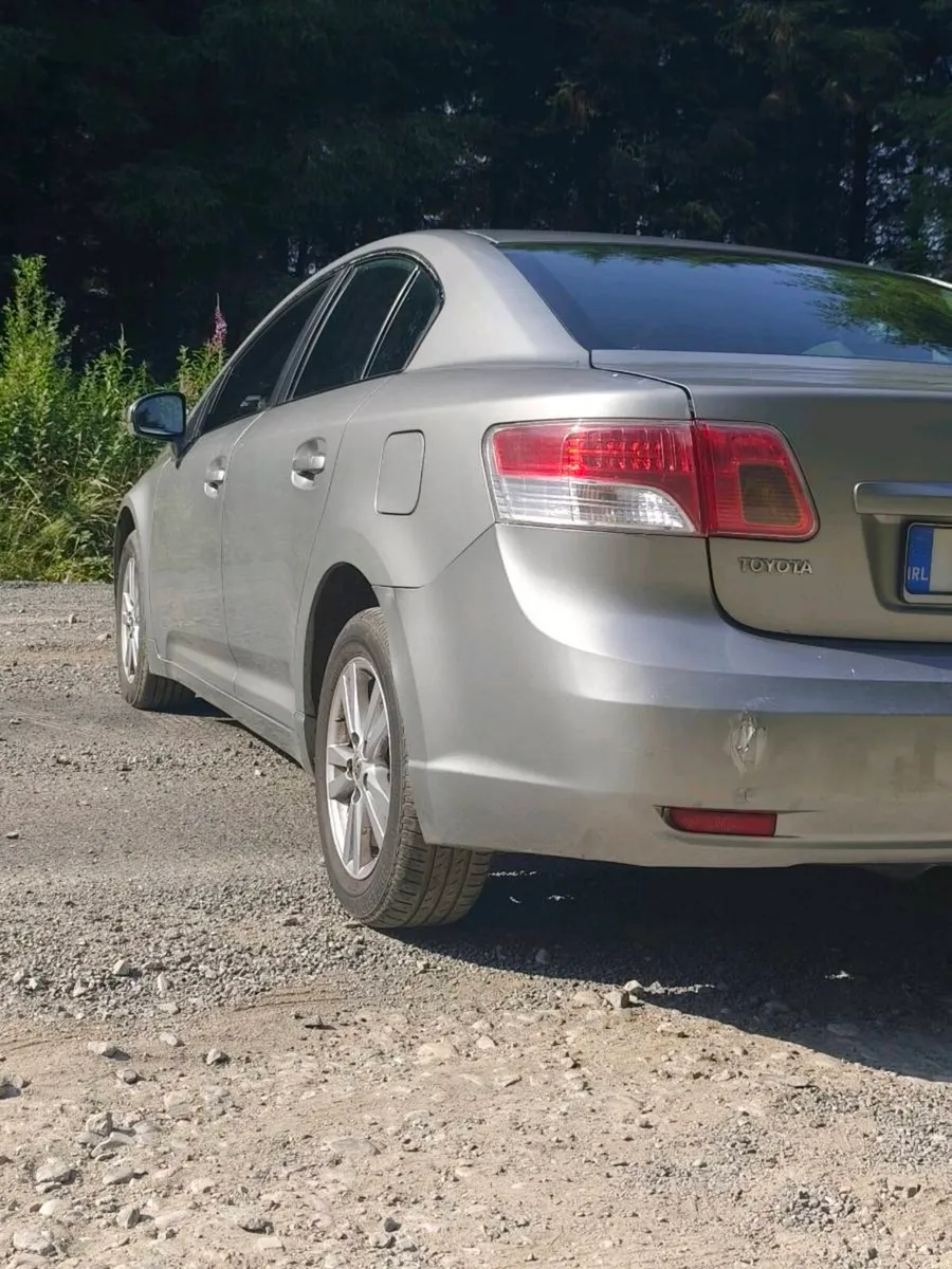 Toyota Avensis 2.0 d4d - Image 4