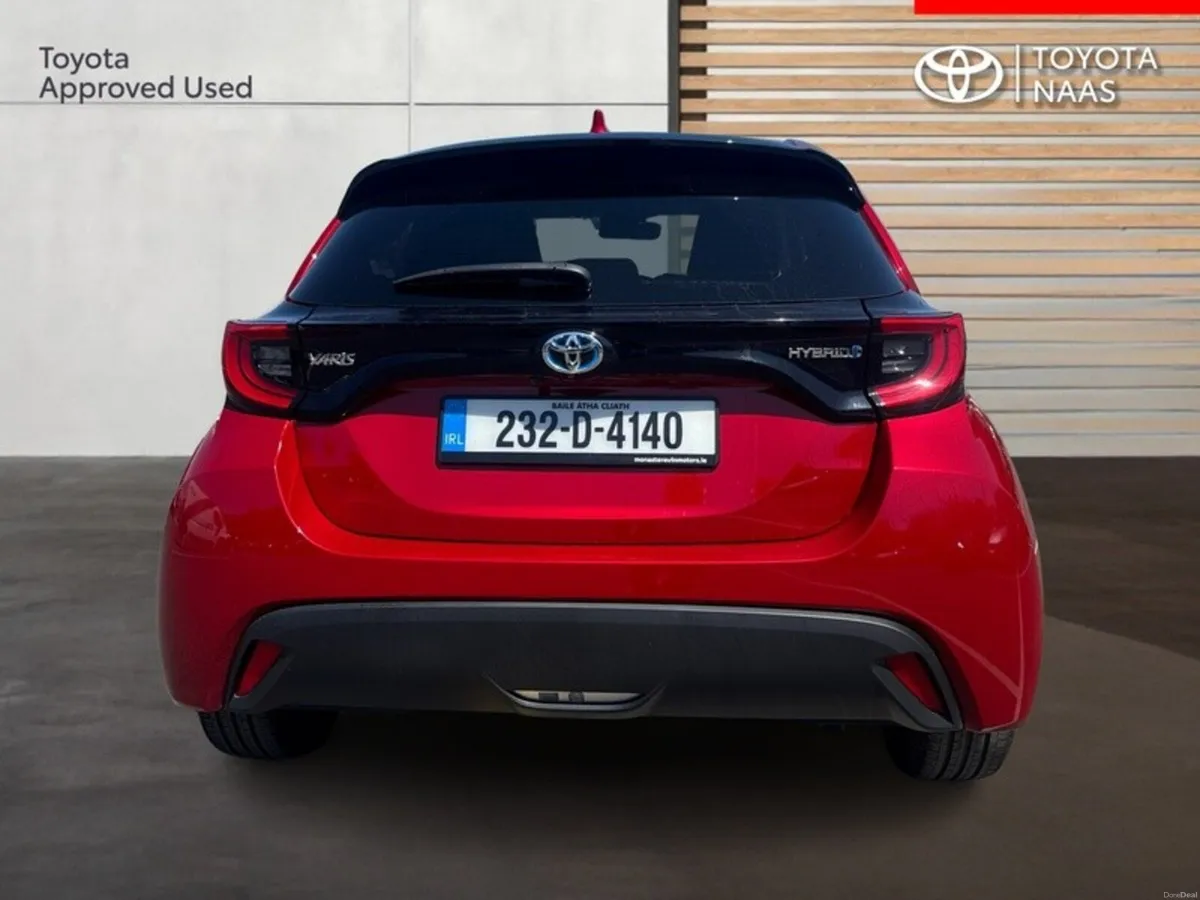 Toyota Yaris 1.5 LUNA SPORT 4DR A - Image 4