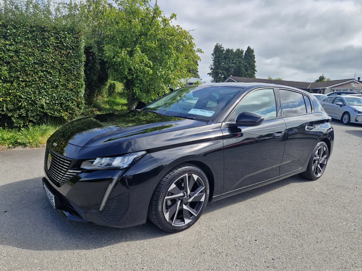 Peugeot 308 2022 - Image 2